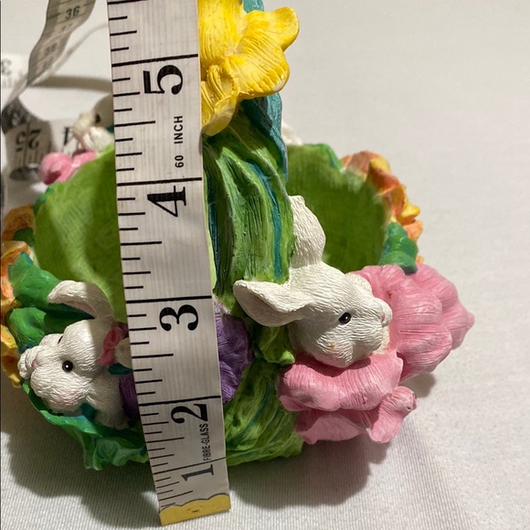 Vintage Resin Ceramic Easter Bunny Baskets Colorful Flowers Sunflowers - Picture 8 of 9